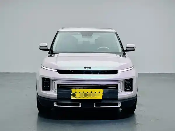 Geely ICON 2022