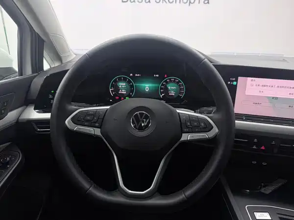 Volkswagen Golf 2022