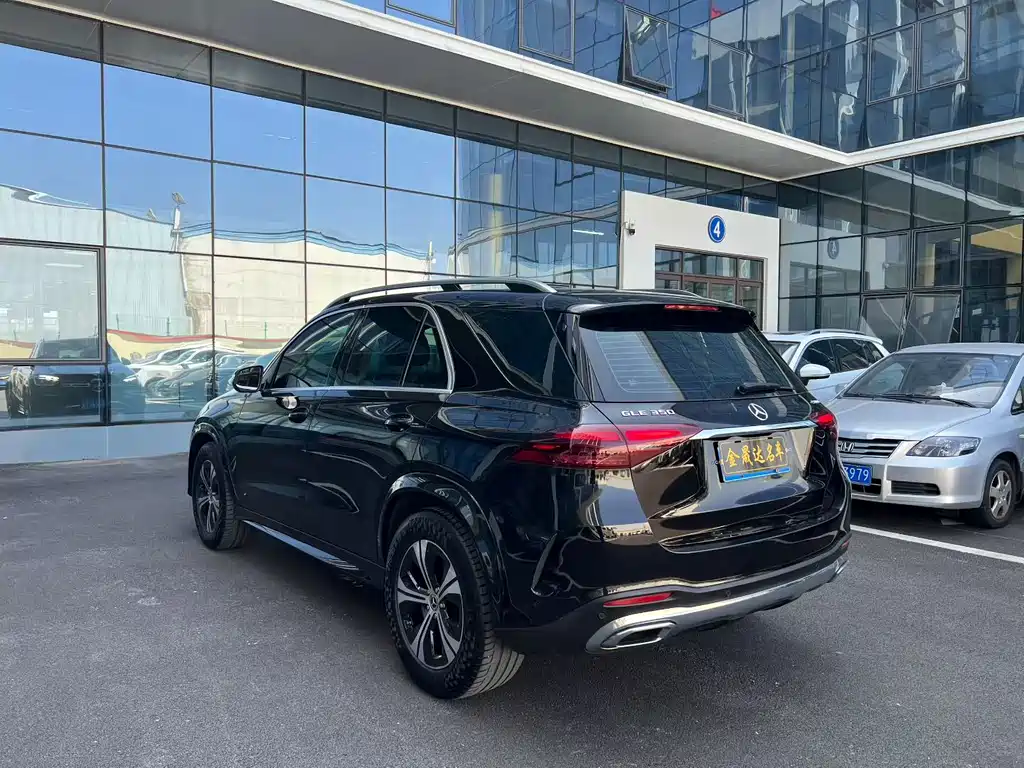 Mercedes-Benz GLE 2023