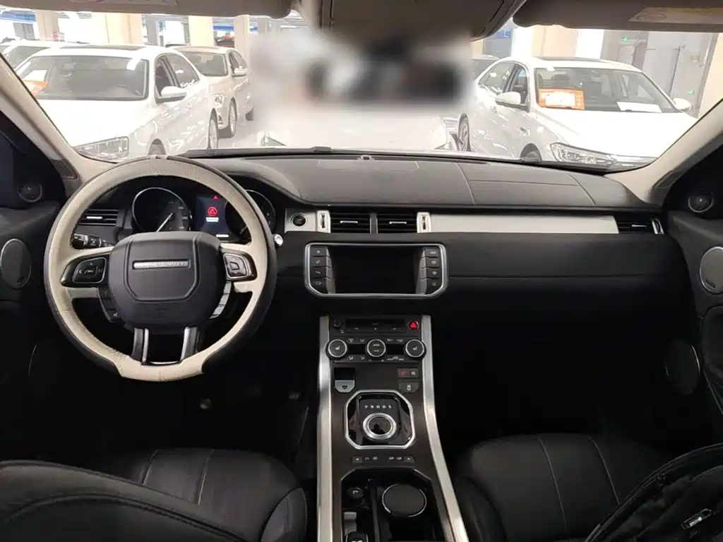 Land Rover Evoque 2016 — фото 16