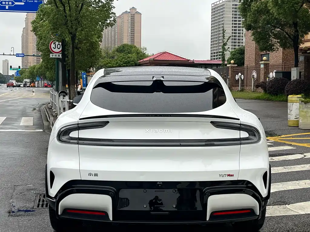 Xiaomi YU7 2025 — фото 6