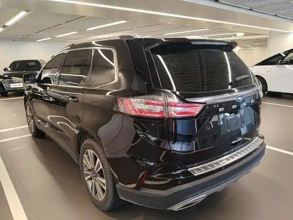 Ford Edge 2022