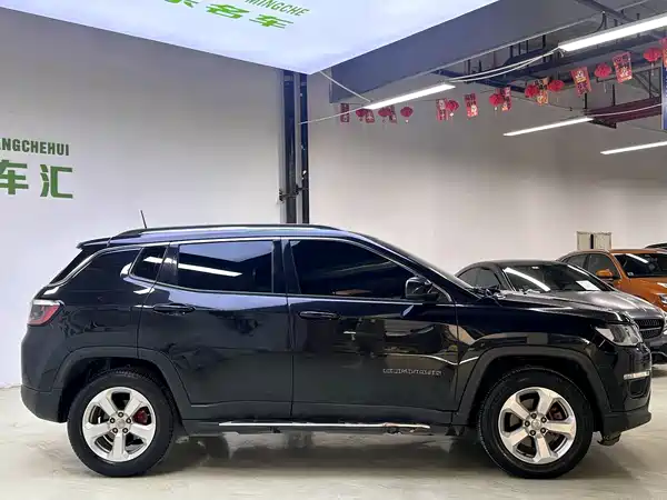 Jeep Compass 2017