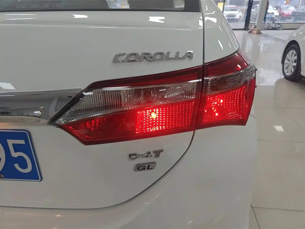 Toyota Corolla 2019 — фото 24