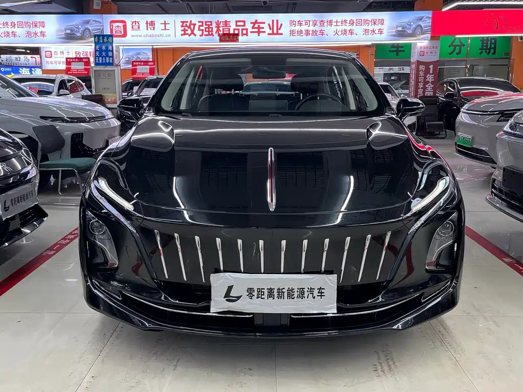 Hongqi E-QM5 2023 — фото 3