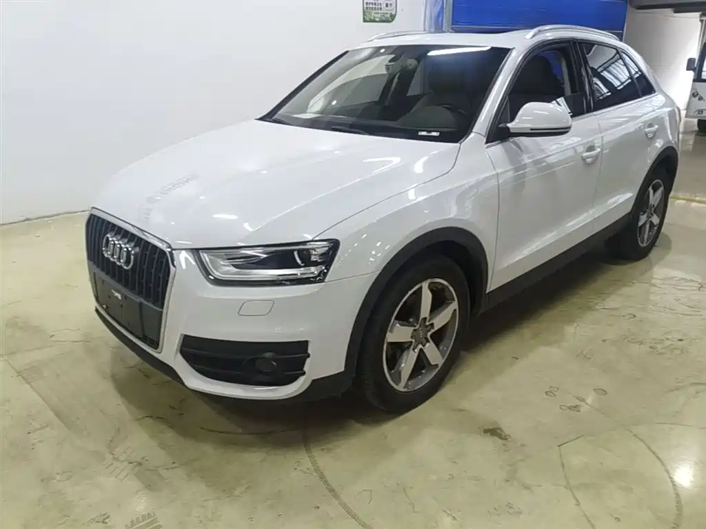 Audi Q3 2016 — фото 2