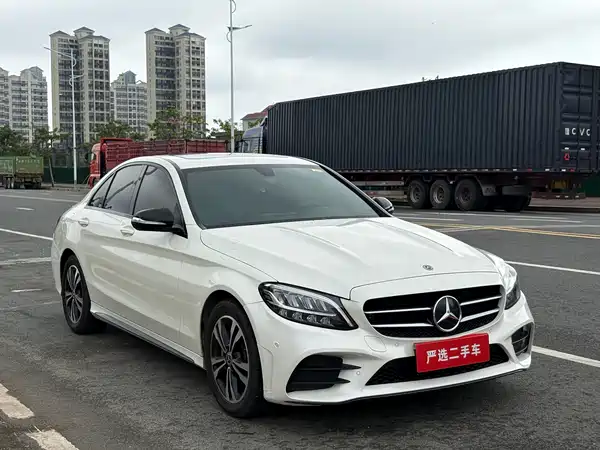 Mercedes-Benz C-Class 2020