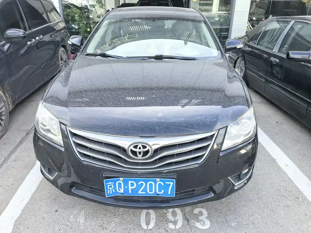Toyota Camry 2015 — фото 2