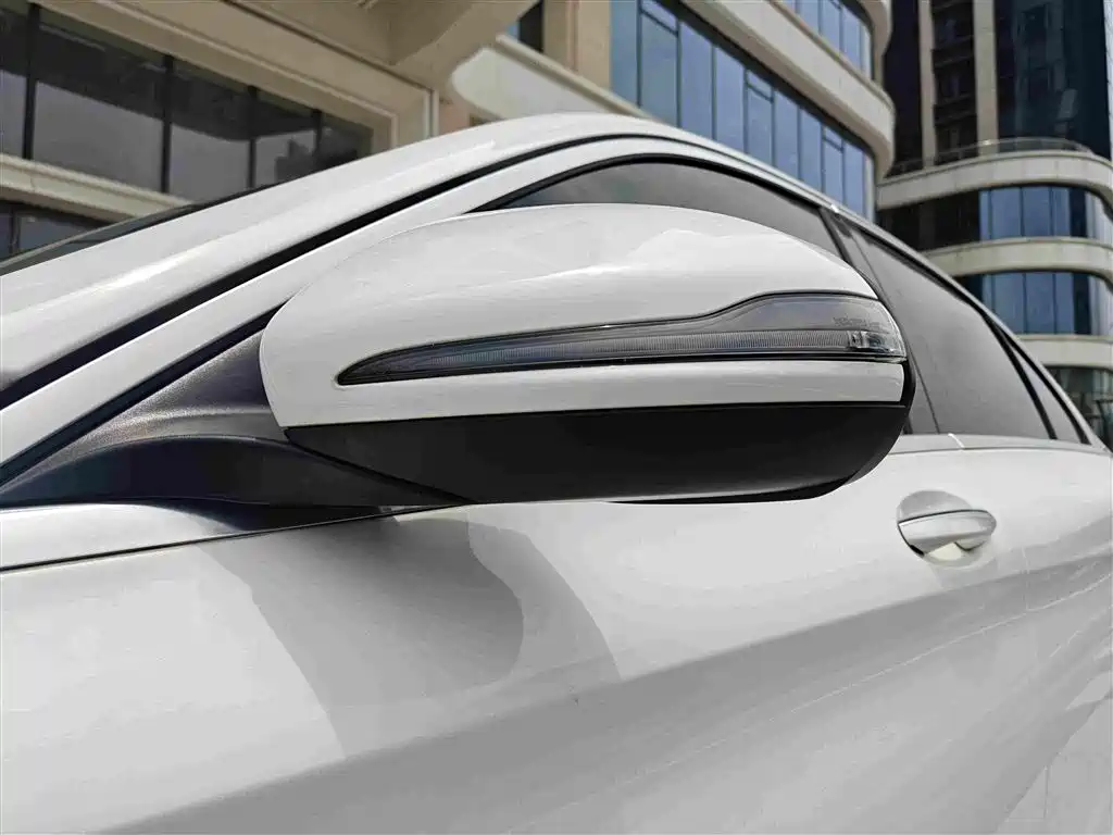 Mercedes-Benz C-Class 2021 — фото 12