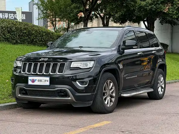 Jeep Grand Cherokee 2016