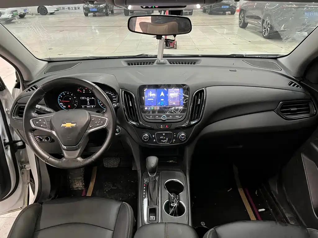 Chevrolet Equinox 2022 — фото 10