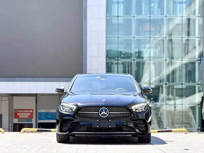 Mercedes-Benz E-Class 2023