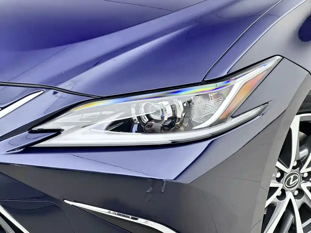 Lexus ES 2024 — фото 6