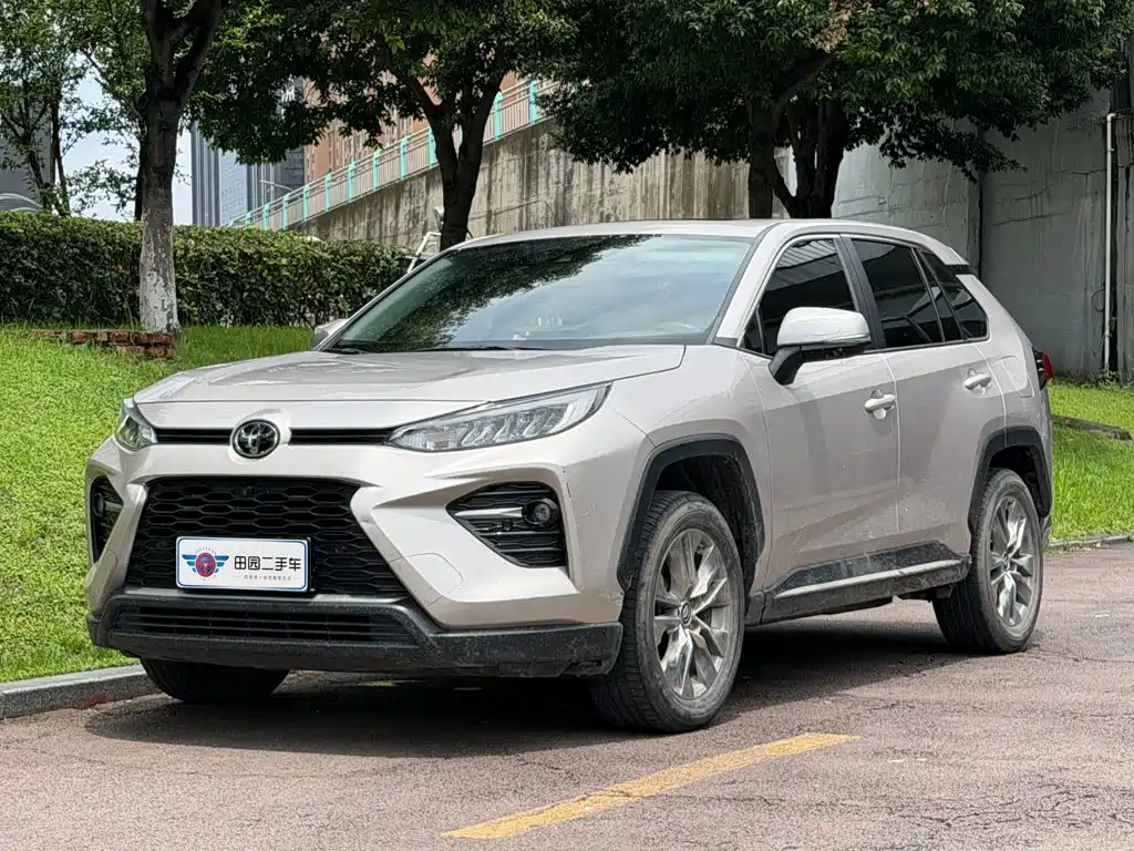 Toyota Wildlander 2023 — фото 1