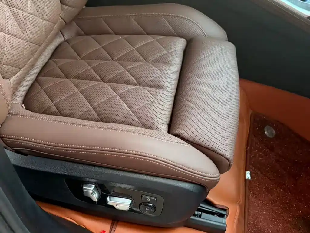 BMW X7 2025 — фото 17