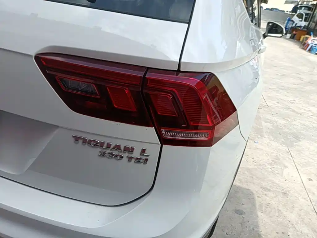 Volkswagen Tiguan L 2019 — фото 8