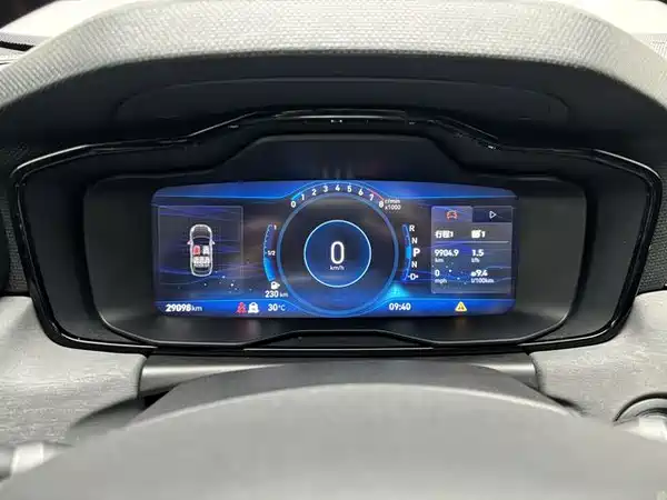 Lynk & Co 03 2019