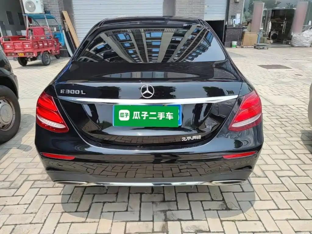 Mercedes-Benz E-Class 2016