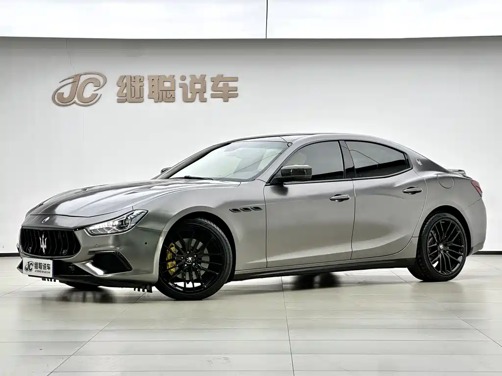 Maserati Ghibli 2016 — фото 1