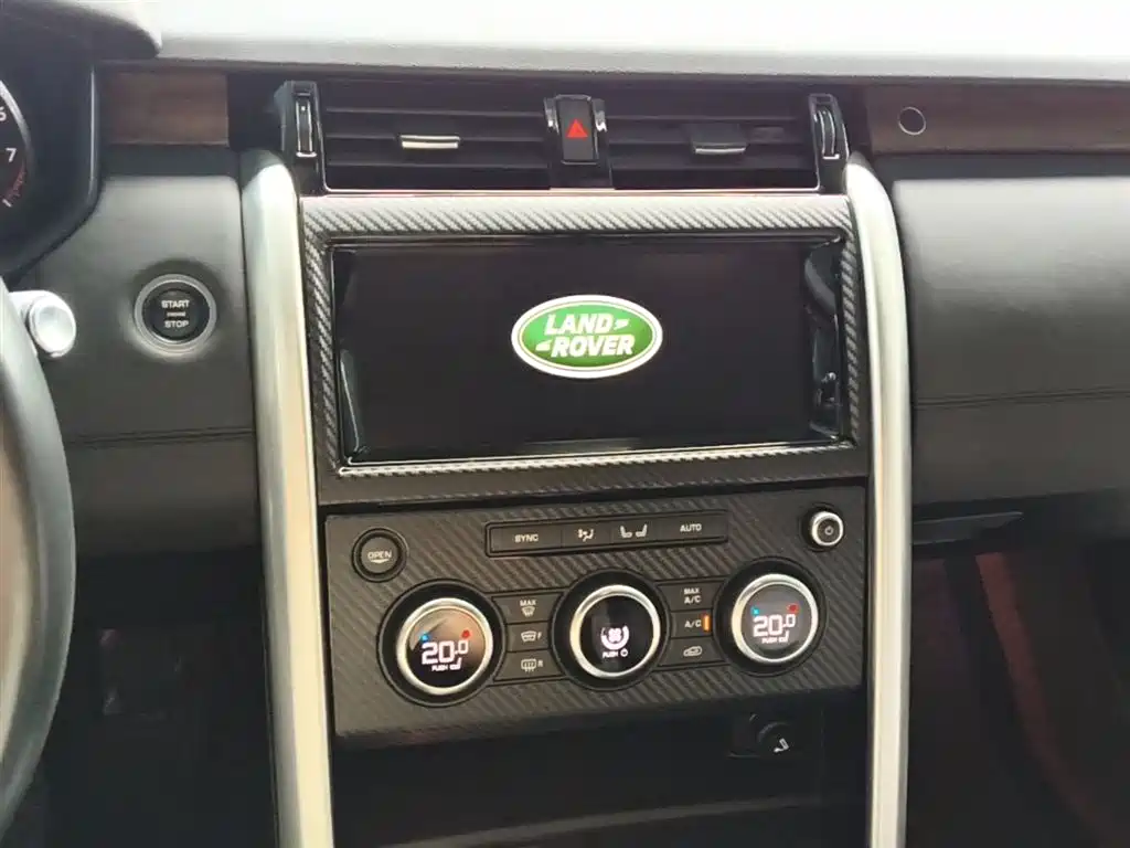 Land Rover Discovery 2017 — фото 13
