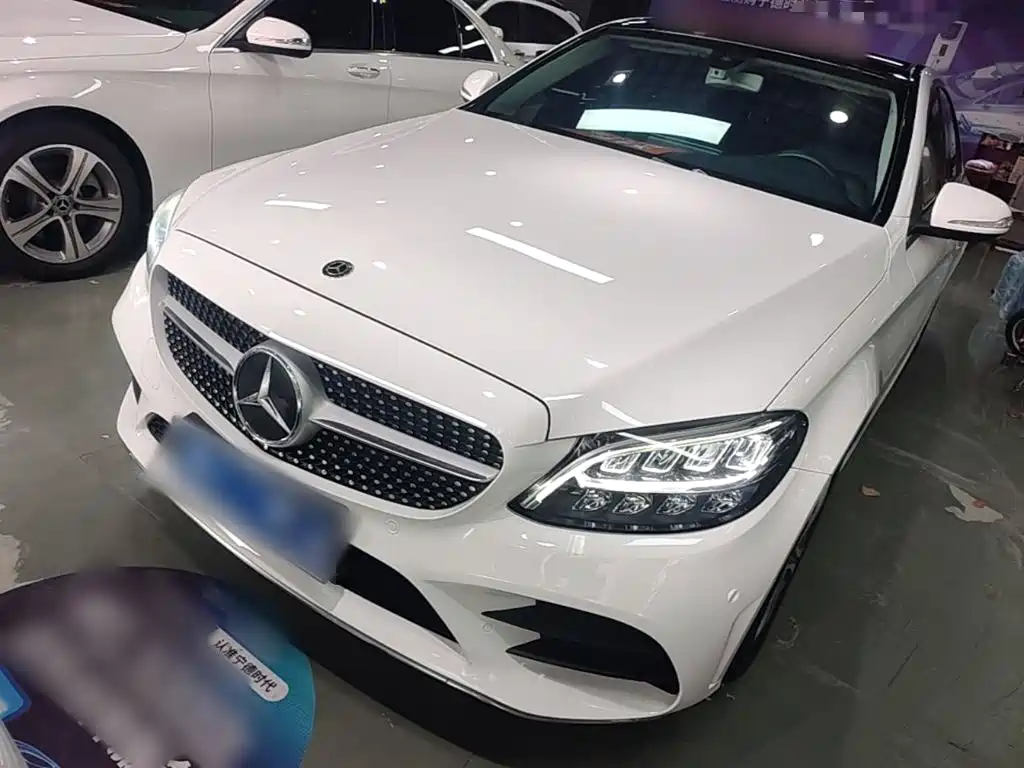 Mercedes-Benz C-Class 2020
