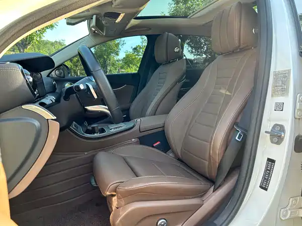 Mercedes-Benz E-Class 2019