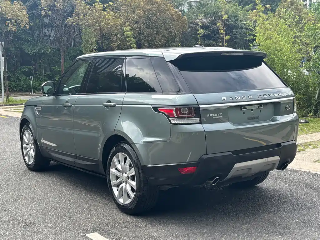 Land Rover Range Rover Sport 2015 — фото 11