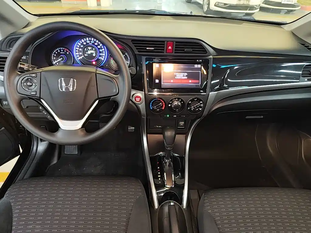 Honda Crider 2014 — фото 14