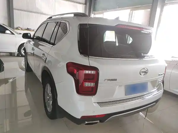 GAC Trumpchi GS7 2017