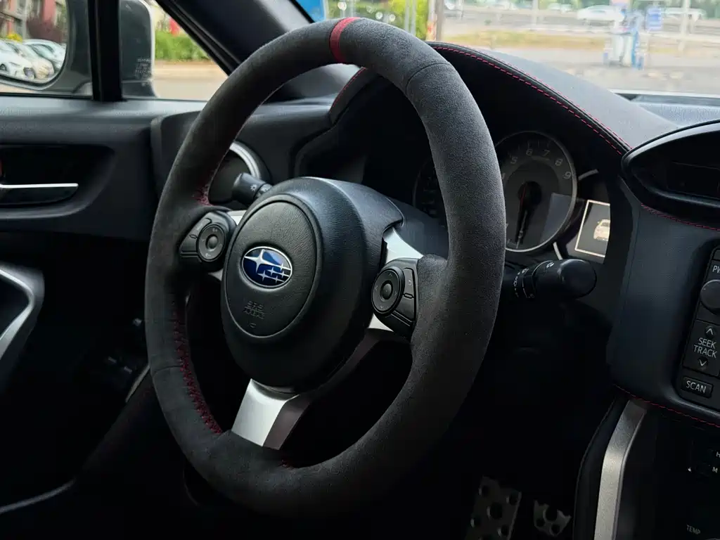 Subaru BRZ 2019 — фото 11