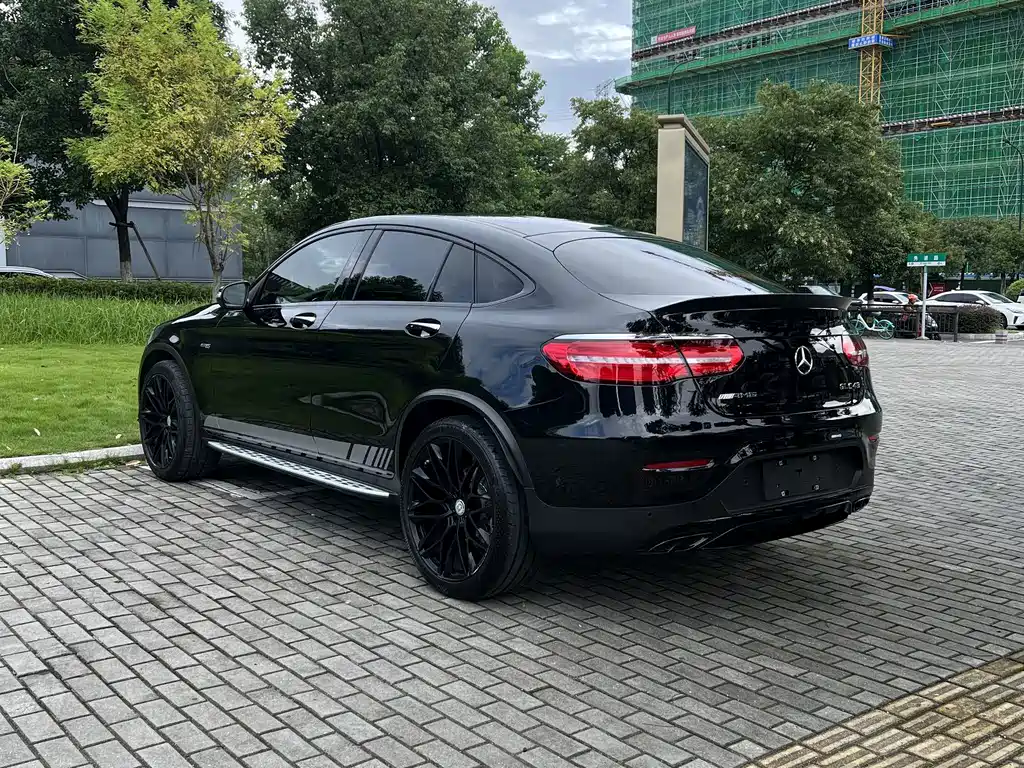Mercedes-Benz GLC Coupe AMG 2018 — фото 7