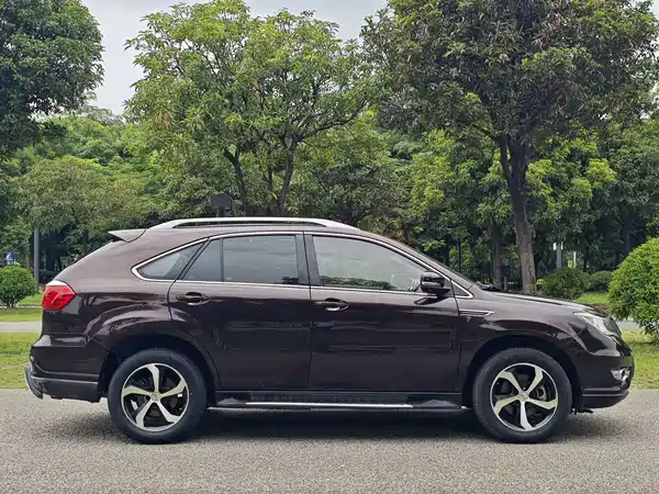 BYD S7 2016