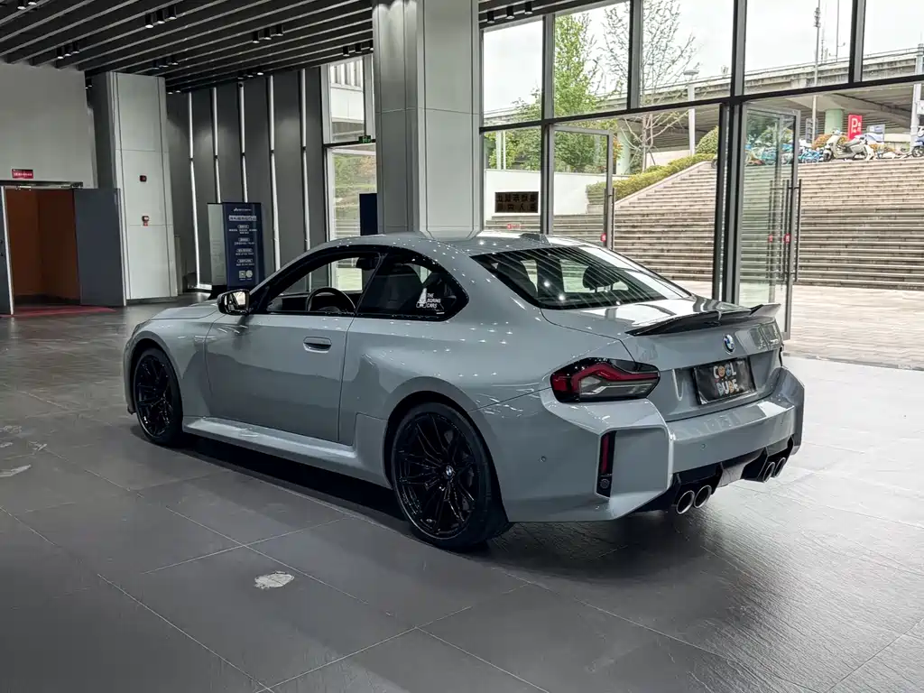 BMW M2 2025 — фото 18