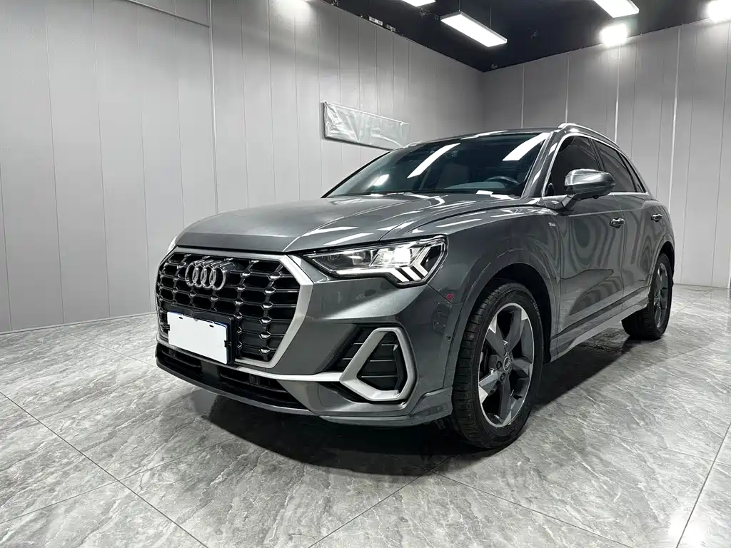 Audi Q3 2022