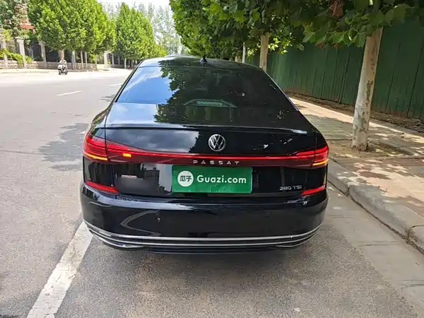 Volkswagen Passat 2022