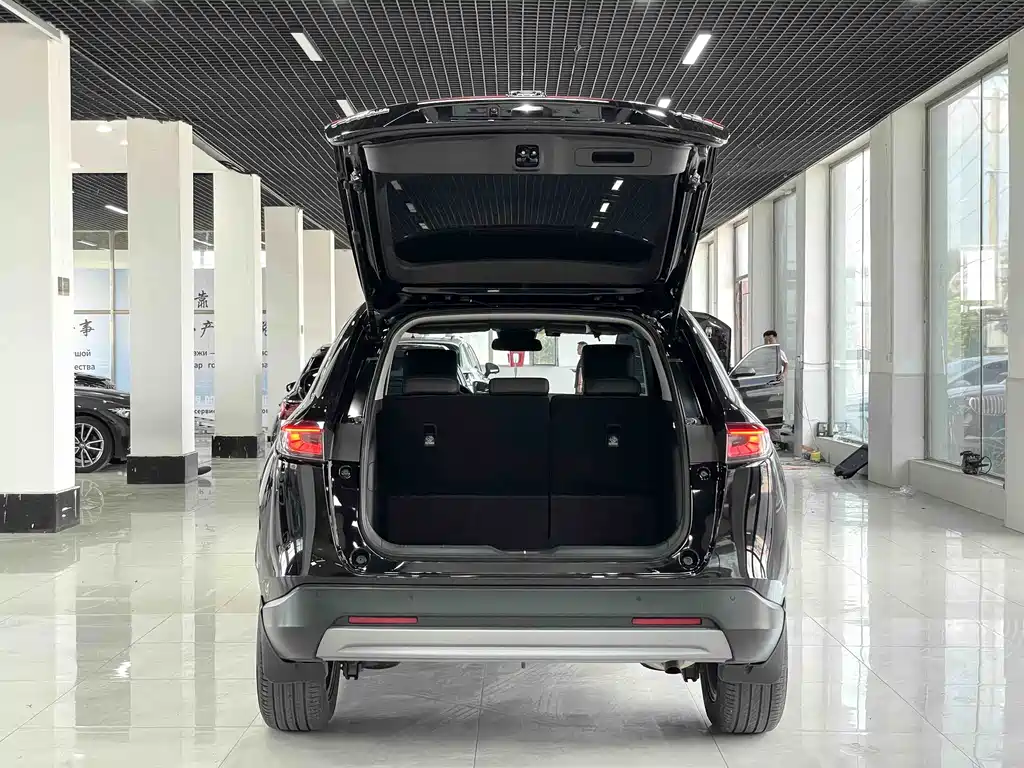 Honda Vezel 2023 — фото 17