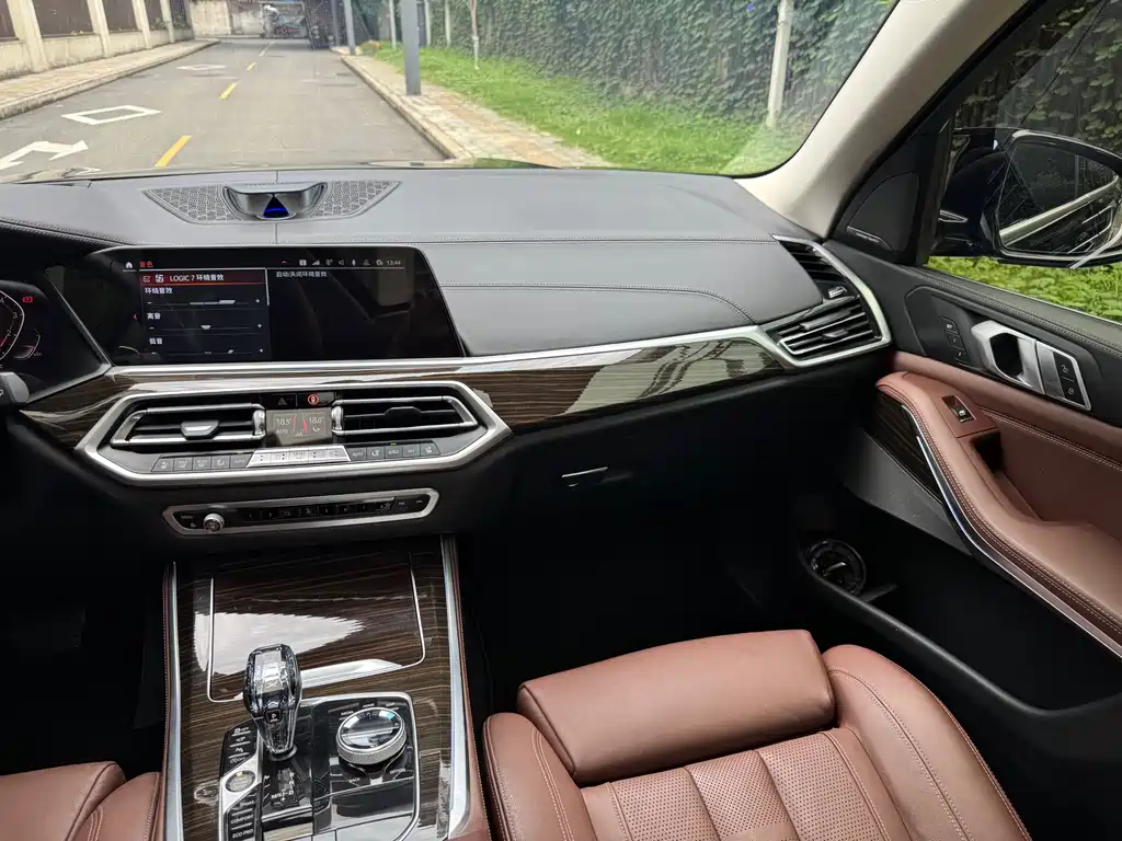 BMW X5 2019 — фото 16