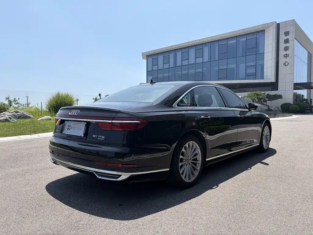 Audi A8 2019