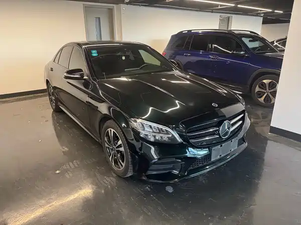Mercedes-Benz C-Class 2020