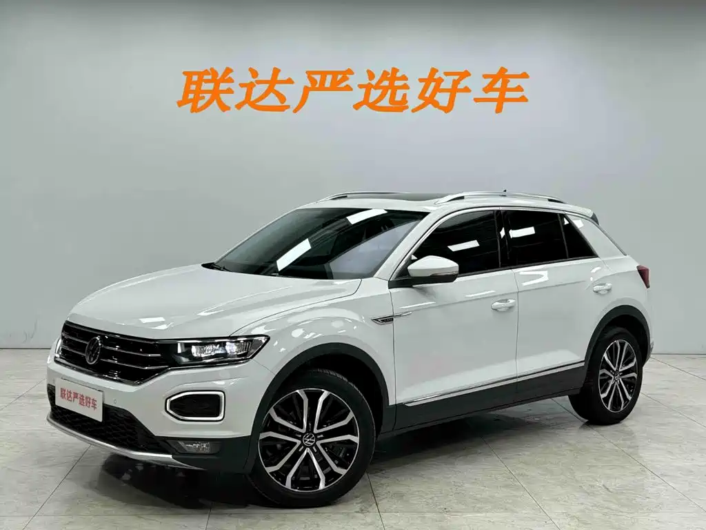 Volkswagen T-Roc 2022 — фото 1