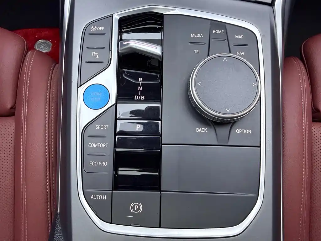 BMW i3 2025 — фото 11