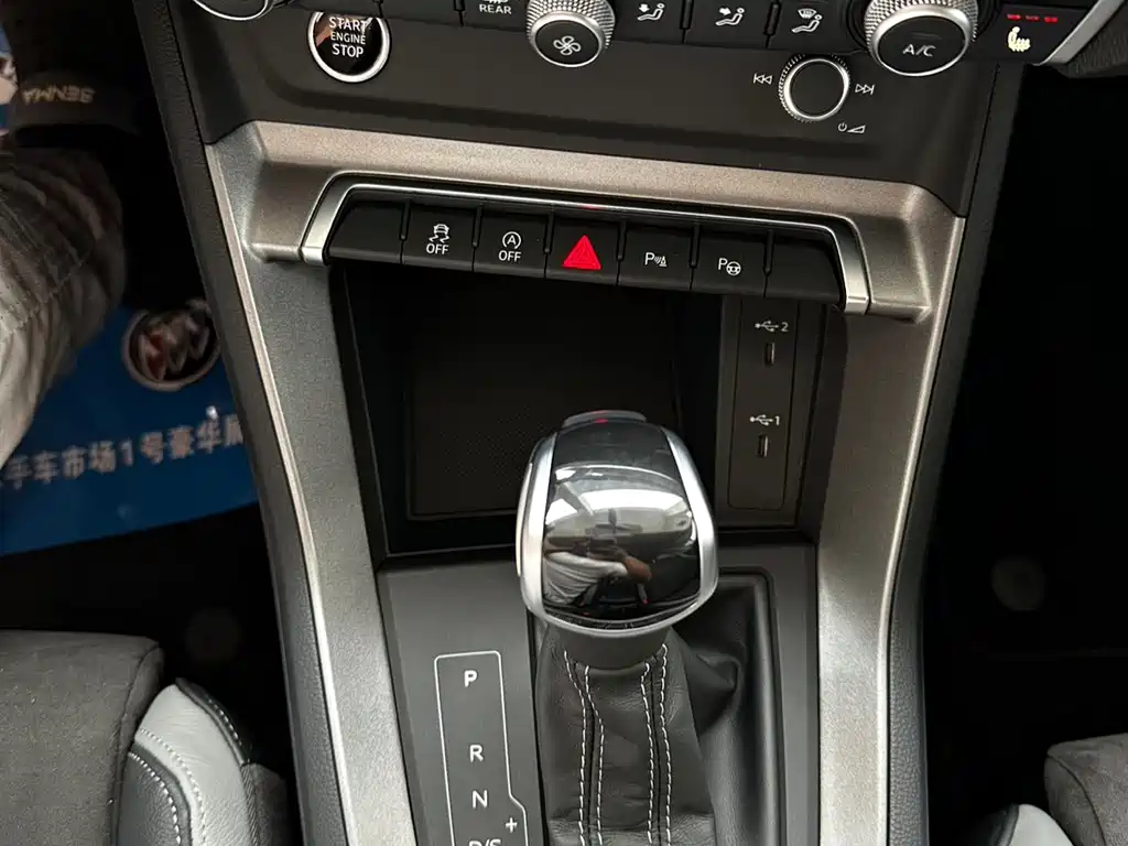 Audi Q3 2022 — фото 15