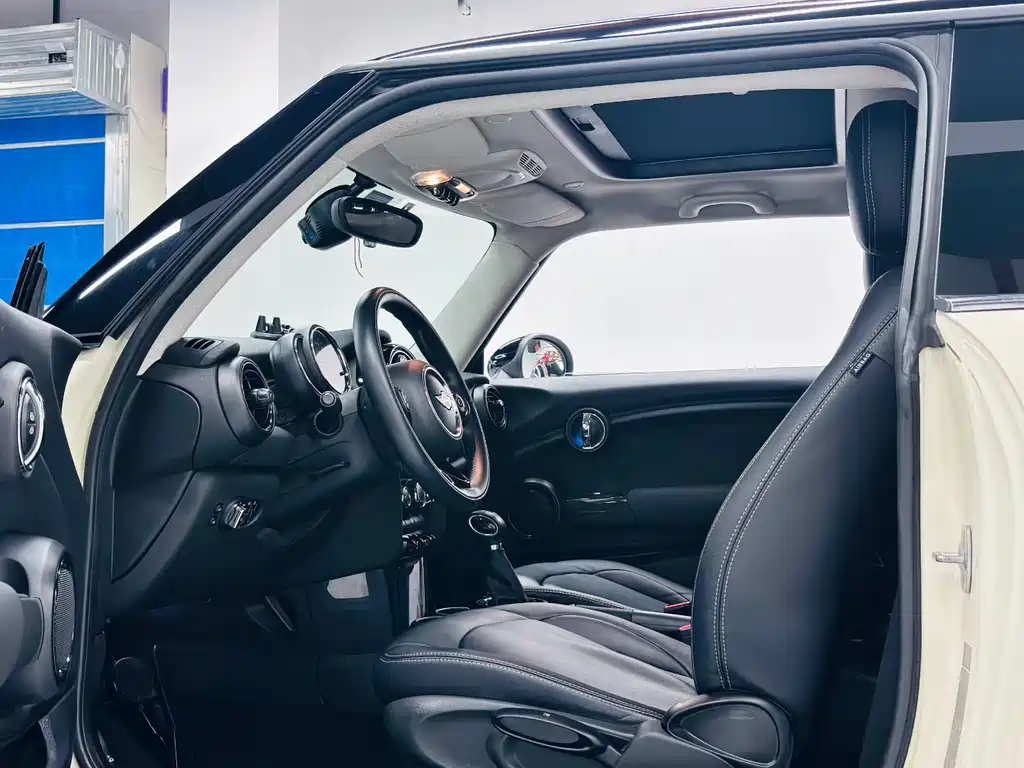 MINI MINI 2014