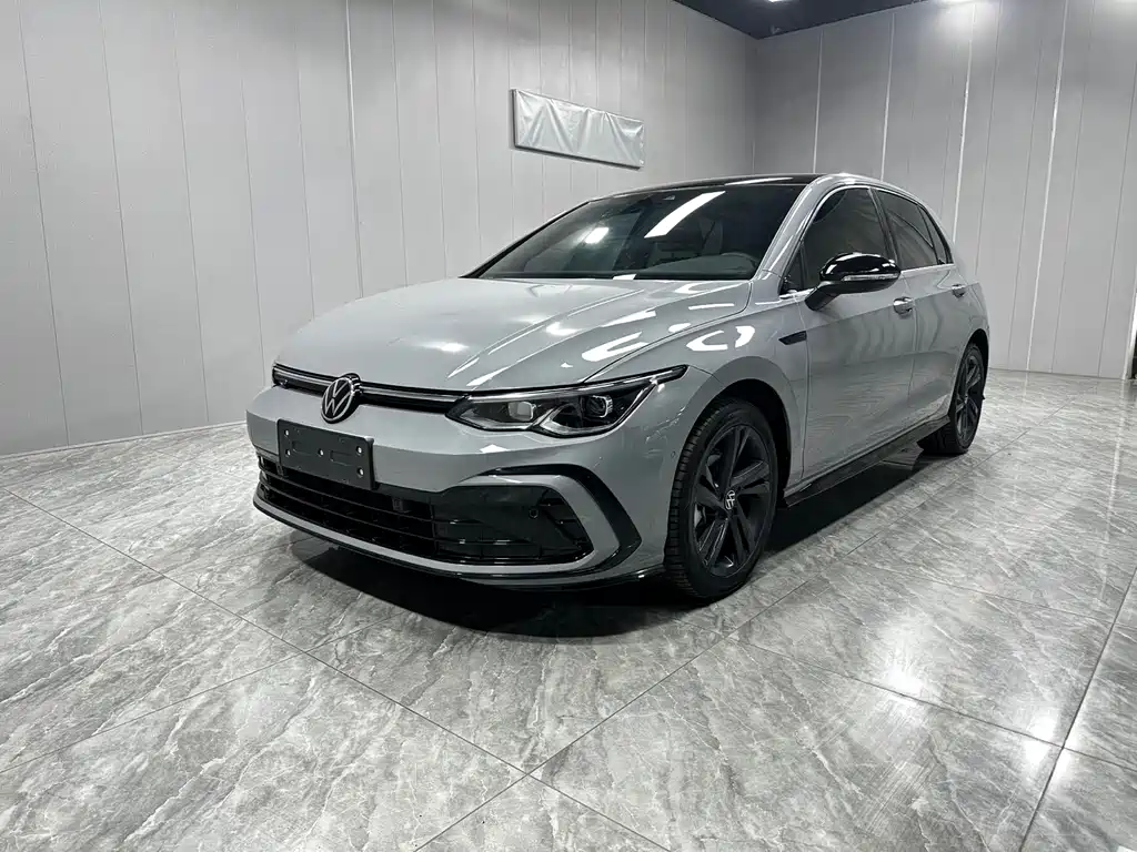 Volkswagen Golf 2022