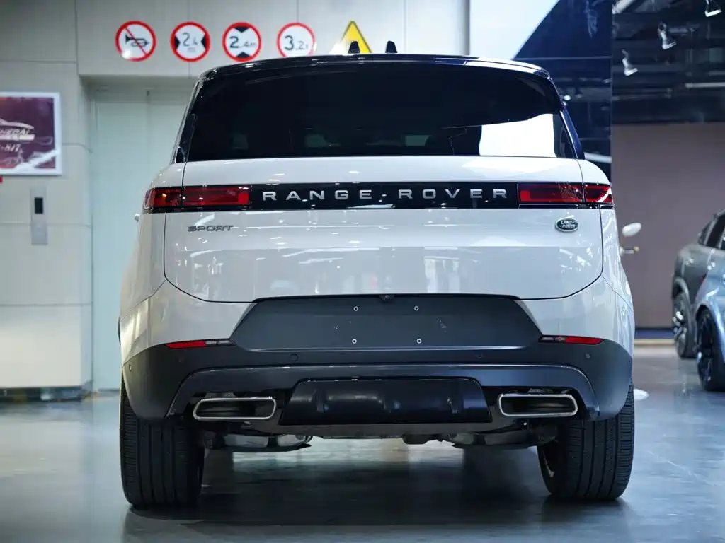 Land Rover Range Rover Sport 2025 — фото 7