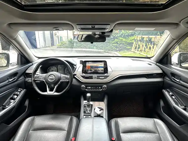 Nissan Teana 2021