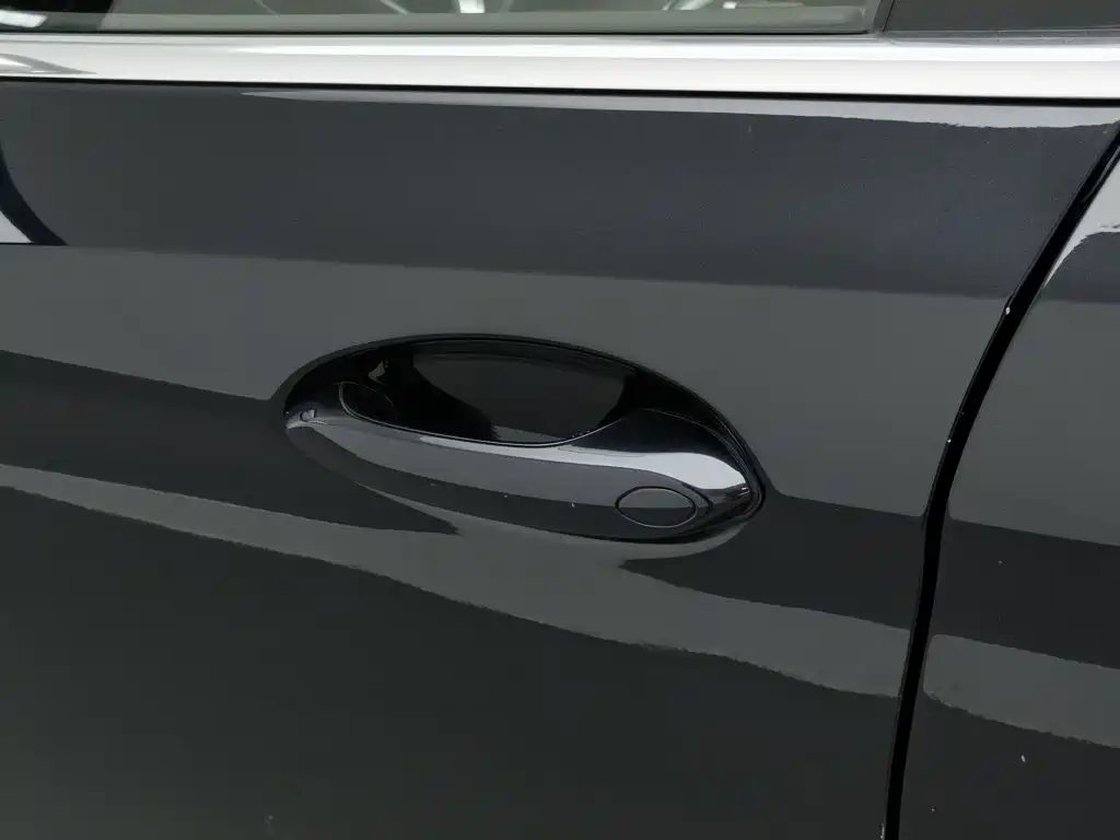 BMW 5 Series 2020 — фото 18