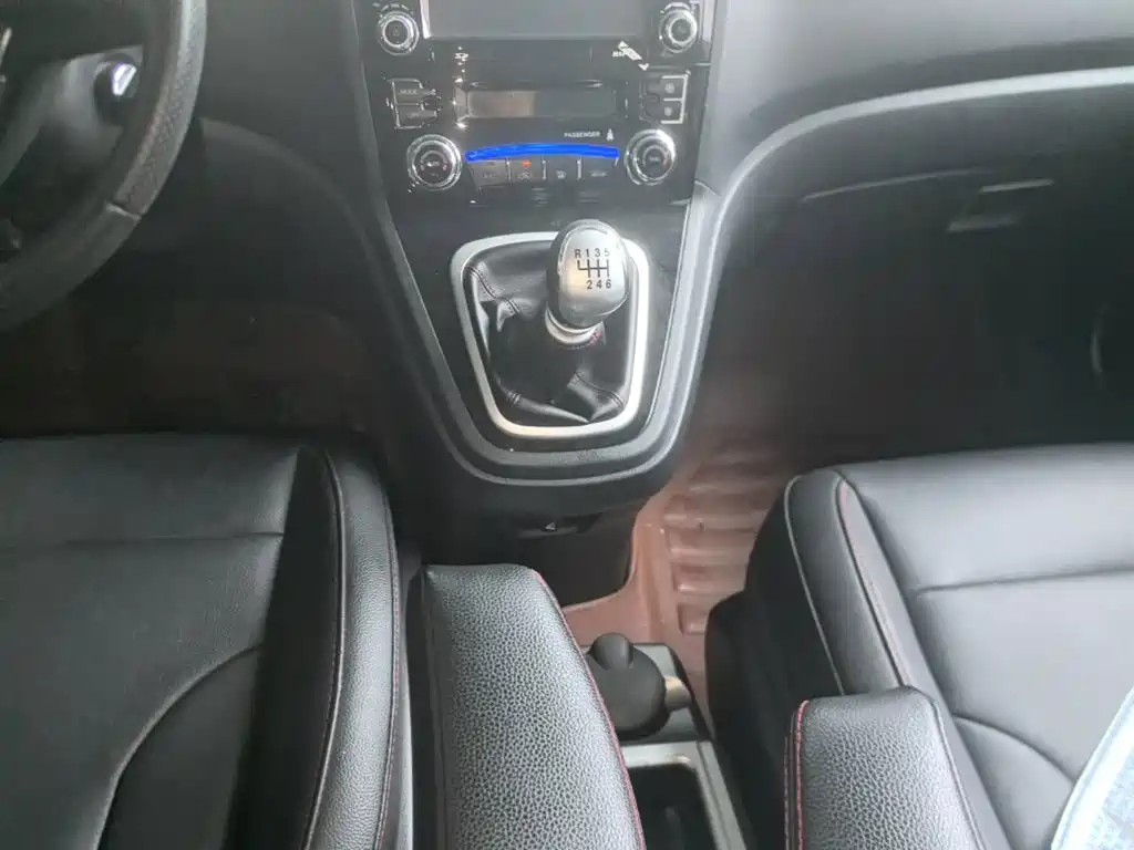 Haval H6 2015 — фото 14