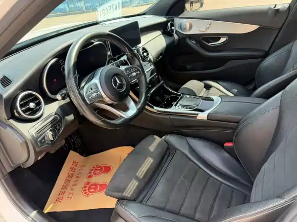 Mercedes-Benz C-Class 2021