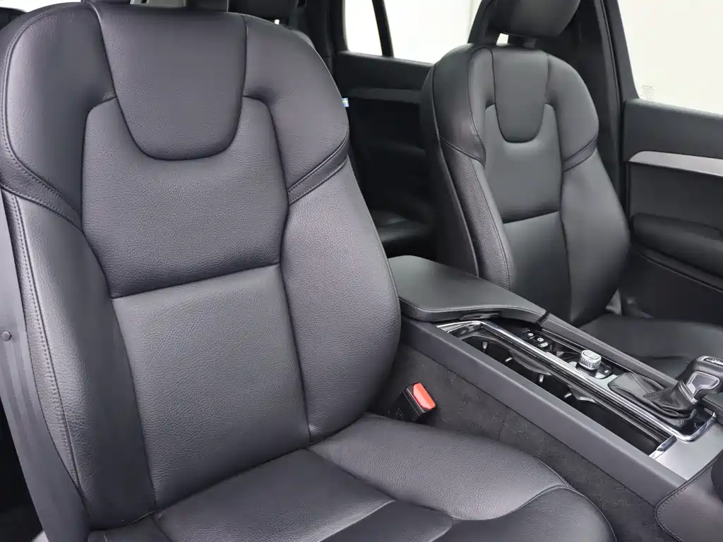 Volvo XC90 2016 — фото 10